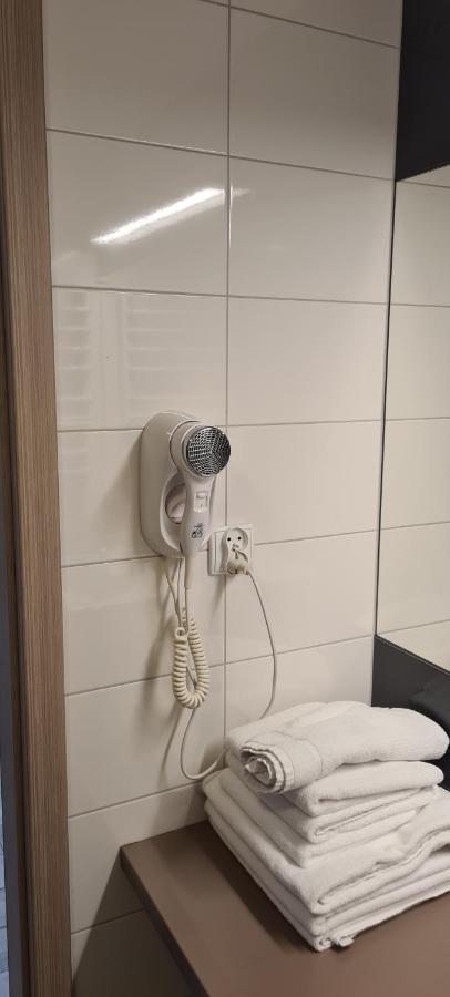 Apartamenty Czarna Gora S8 Сєнна Екстер'єр фото