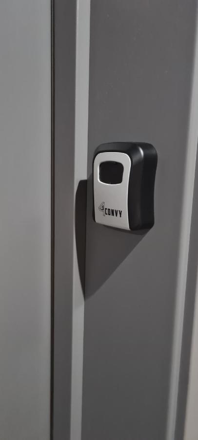 Apartamenty Czarna Gora S8 Сєнна Екстер'єр фото